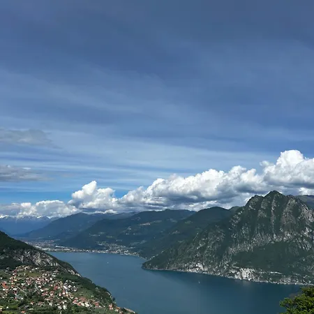 Valentina Piscina E Vista